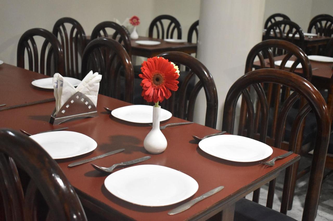 Hotel Zambala Gangtok Bagian luar foto