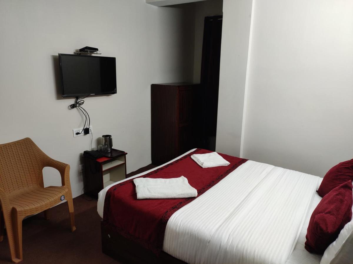 Hotel Zambala Gangtok Bagian luar foto