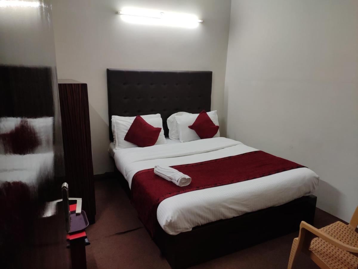 Hotel Zambala Gangtok Bagian luar foto