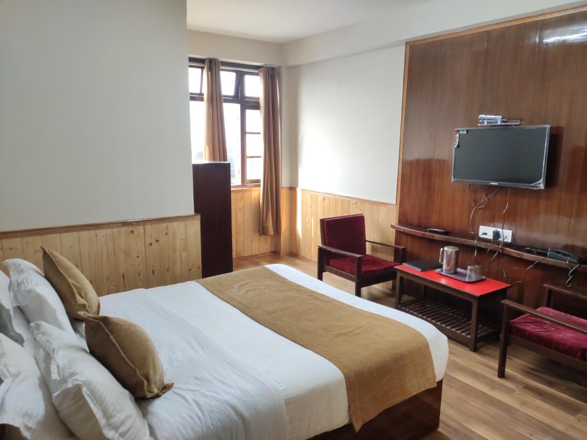 Hotel Zambala Gangtok Bagian luar foto