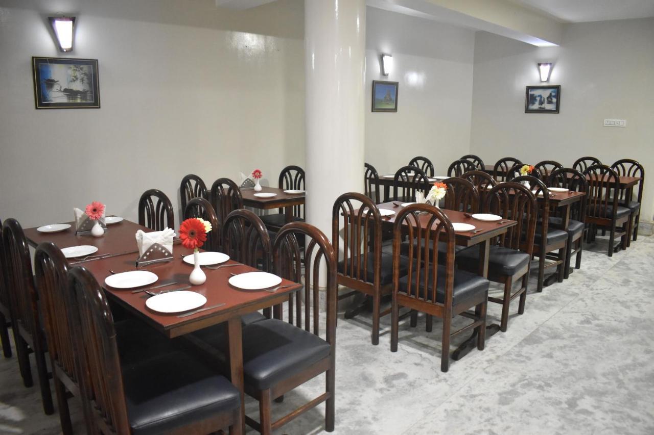 Hotel Zambala Gangtok Bagian luar foto
